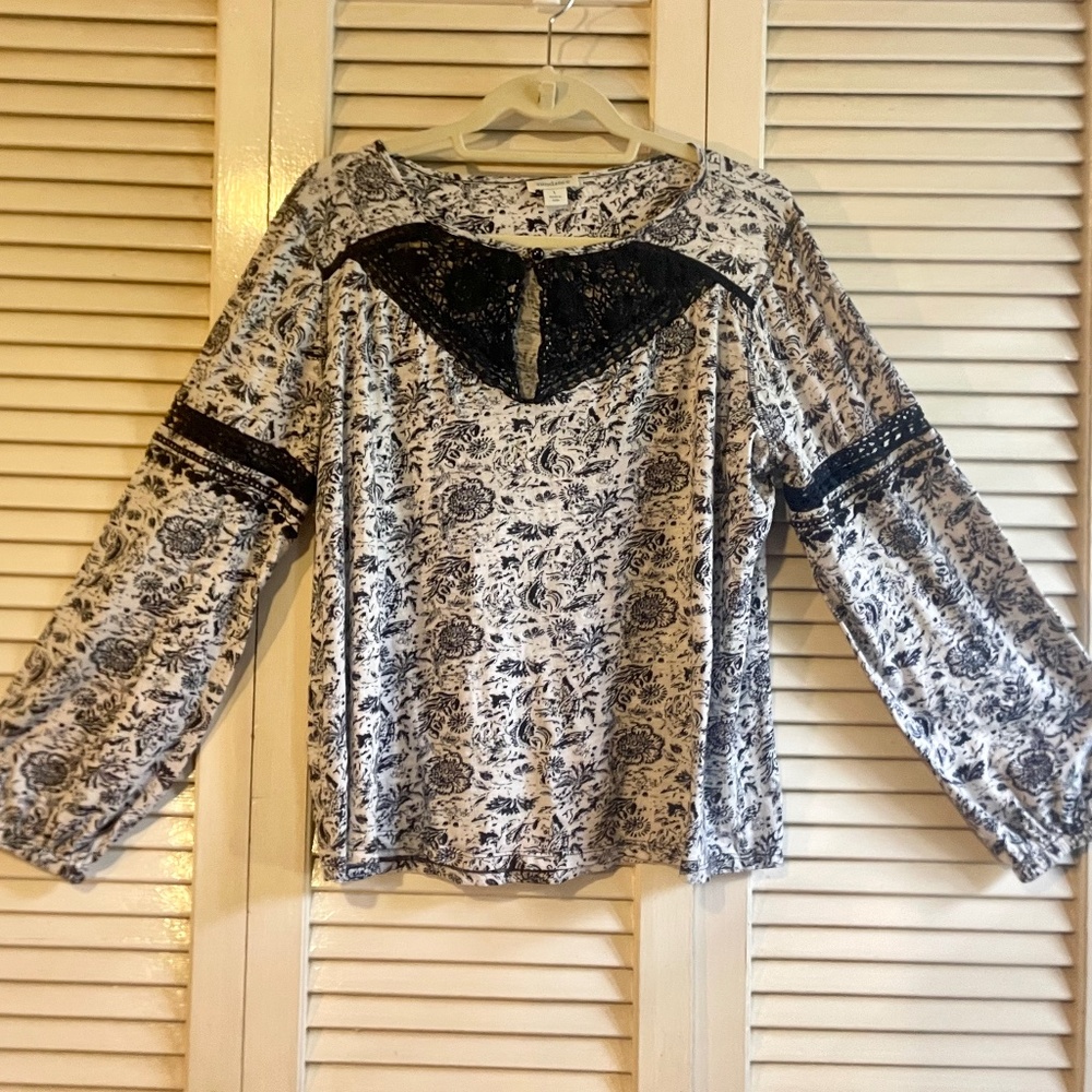 Sundance Navy and White Floral Print Peasant Blouse